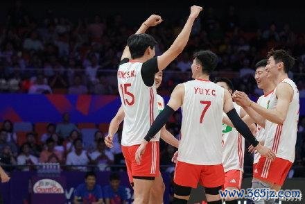 中国男排3-0横扫塞尔维亚 赛季首胜鼓舞东说念主心
