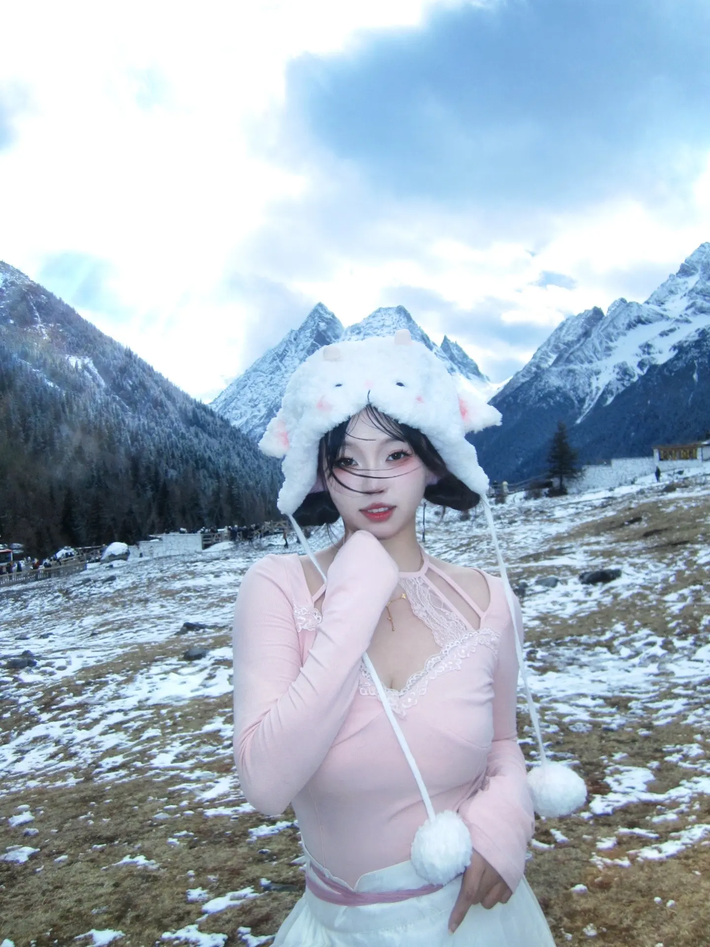 开云(中国)kaiyun网页版登录入口雪山冰冷宁静 我的心亦